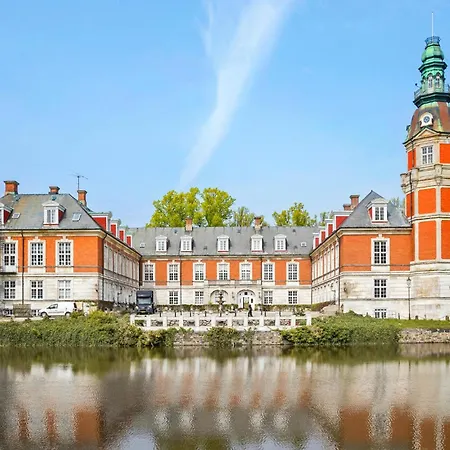 5 Bedroom Cozy In * Fåborg