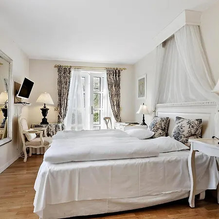 Casa de Férias 5 Bedroom Cozy In Fåborg