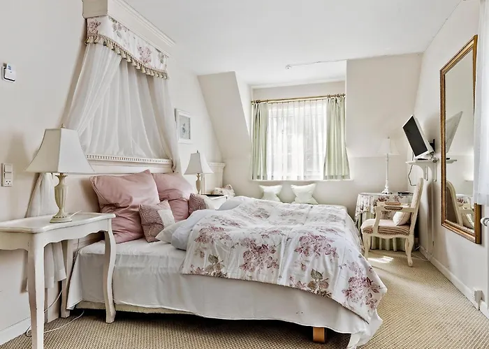 Prázdninový dům 5 Bedroom Cozy In